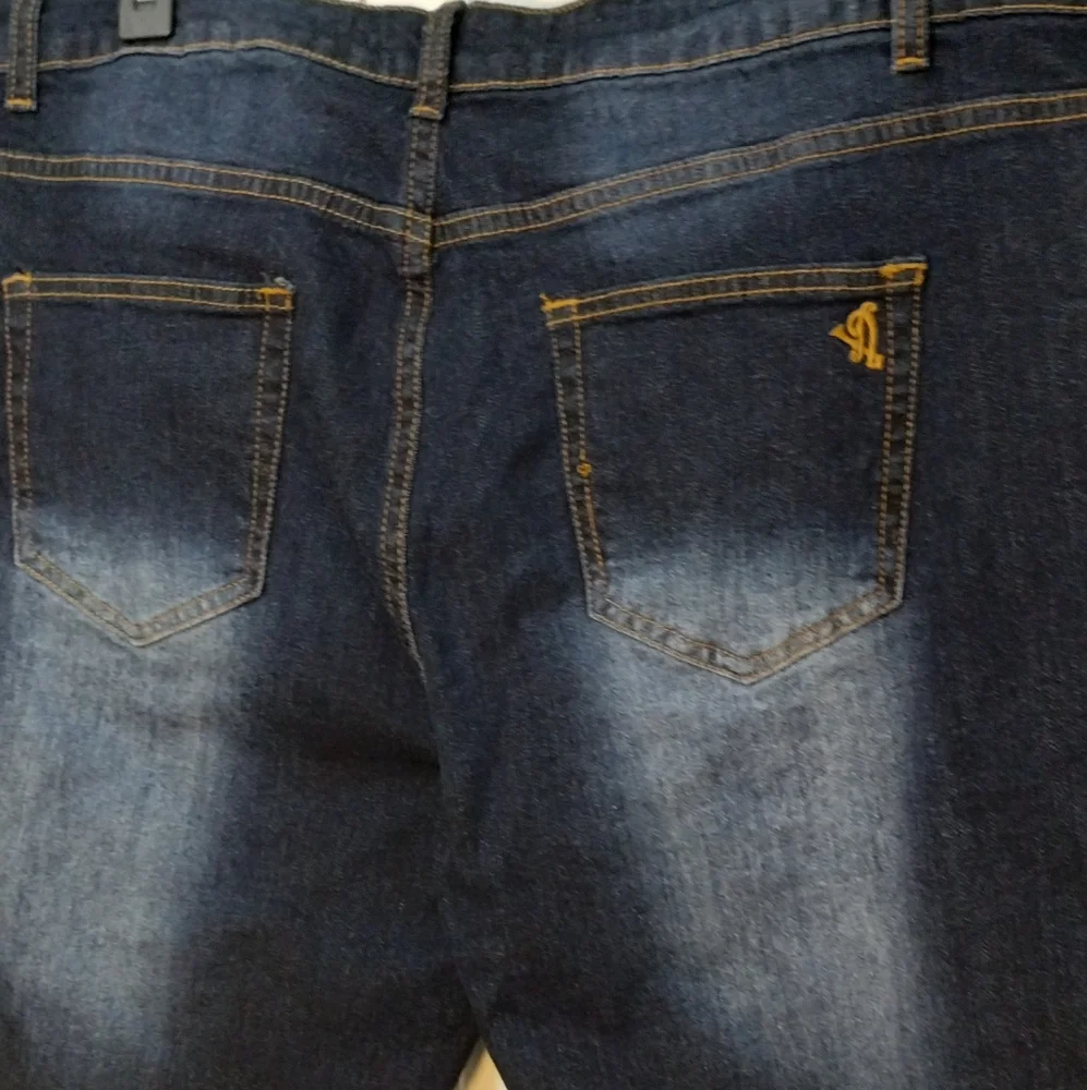 Plus Size VIP Whiskered Ripped Distressed Jeans - Picture 9 of 9